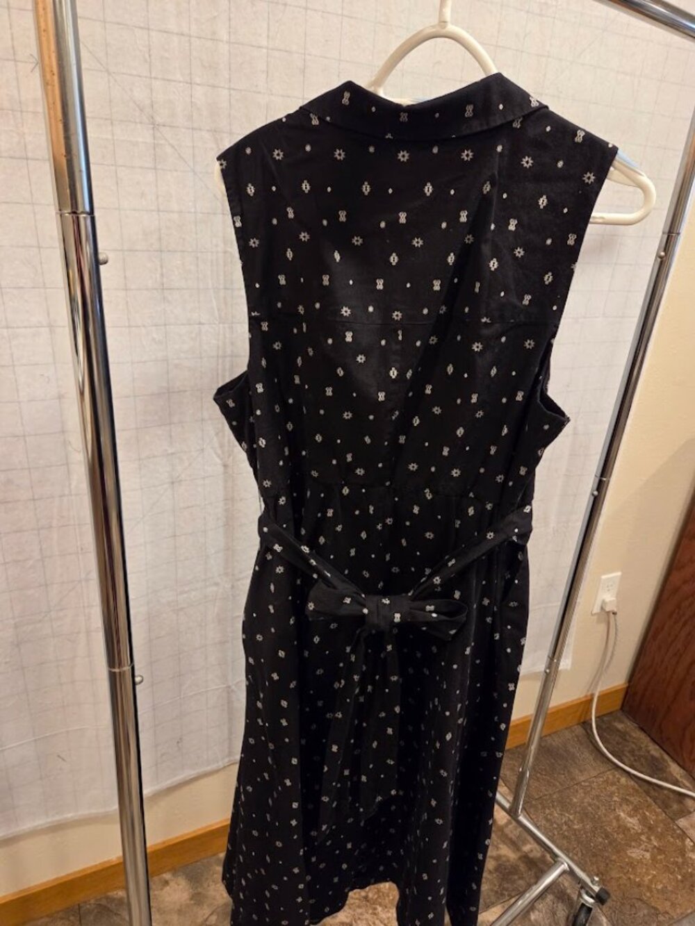 TORRID Midi Poplin Collared Shirtdress - Picture 6 of 7